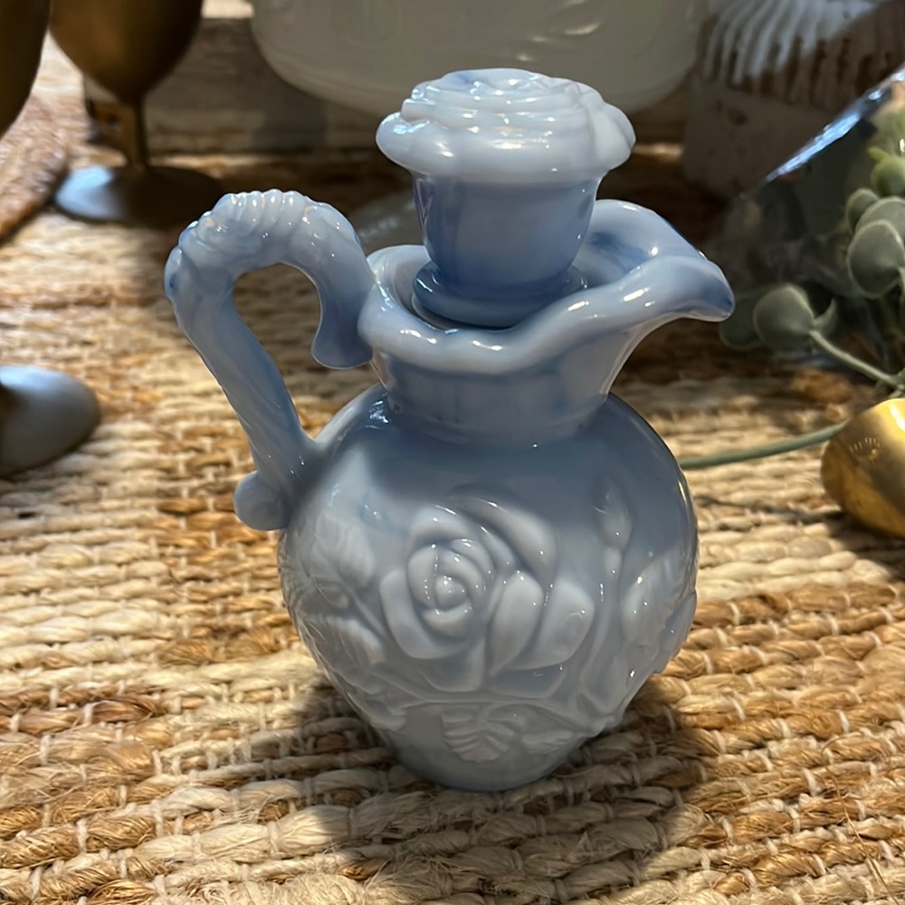 Vintage May 1978 Avon Victoriana Bubble Bath Perfume Pitcher